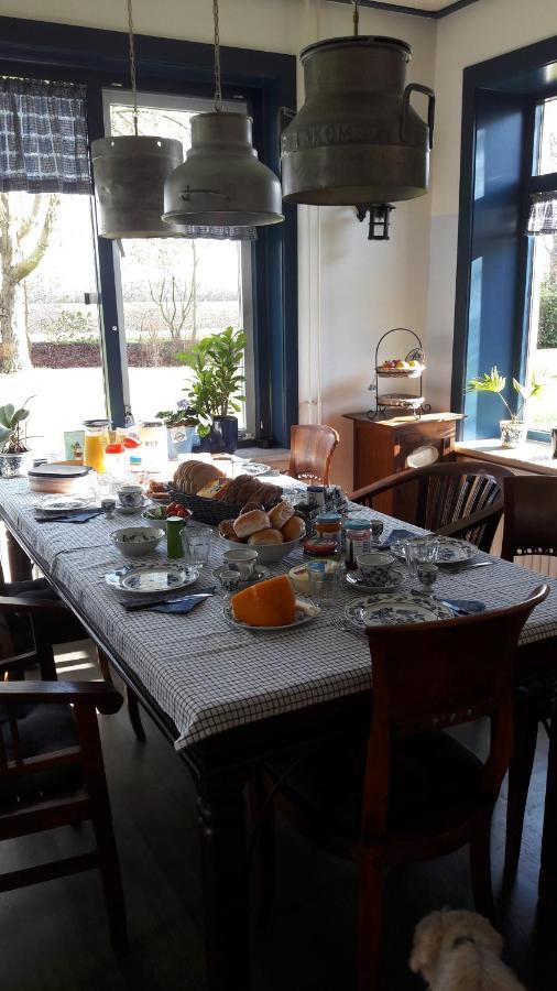 Bed & Breakfast “ Gastvrij Onthaal “ Een-West Kültér fotó