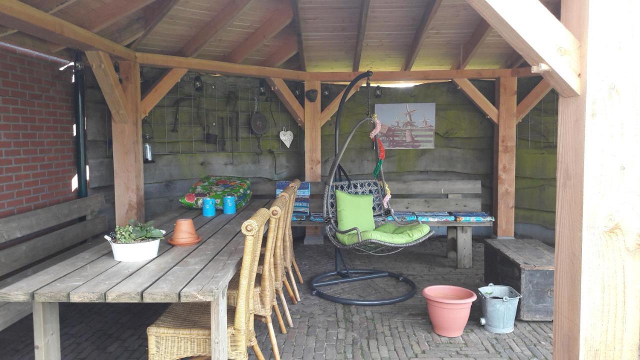 Bed & Breakfast “ Gastvrij Onthaal “ Een-West Kültér fotó